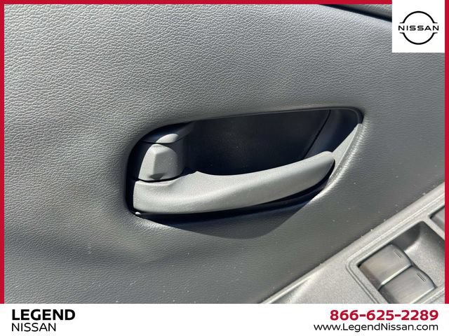 Used 2026 Nissan Frontier PRO-4X AWD/4WD image 16