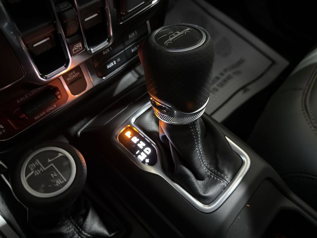 New 2026 Jeep Gladiator Mojave image 16