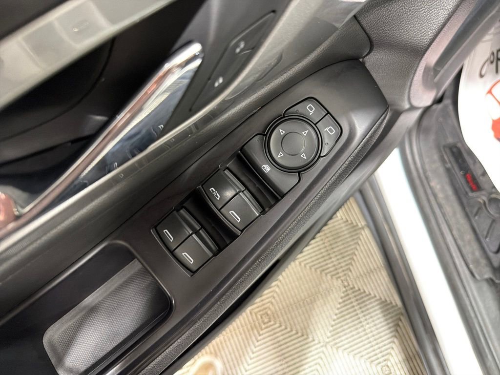 Used 2018 Chevrolet Traverse LT image 21