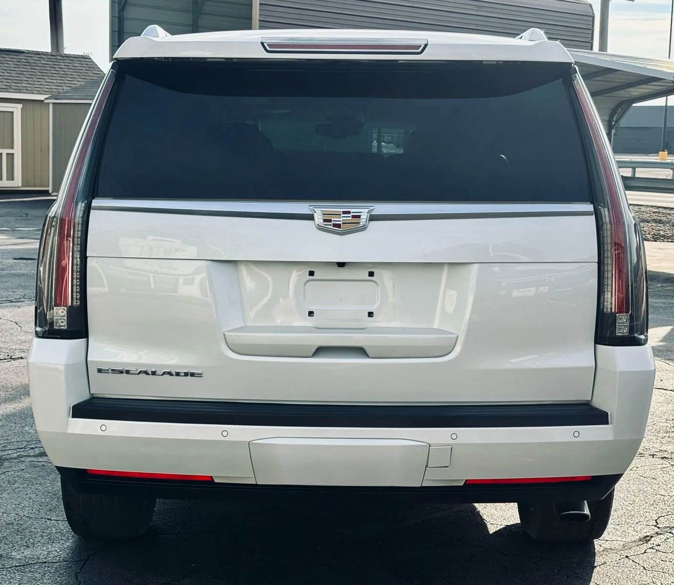 Used 2015 Cadillac Escalade ESV Premium image 9