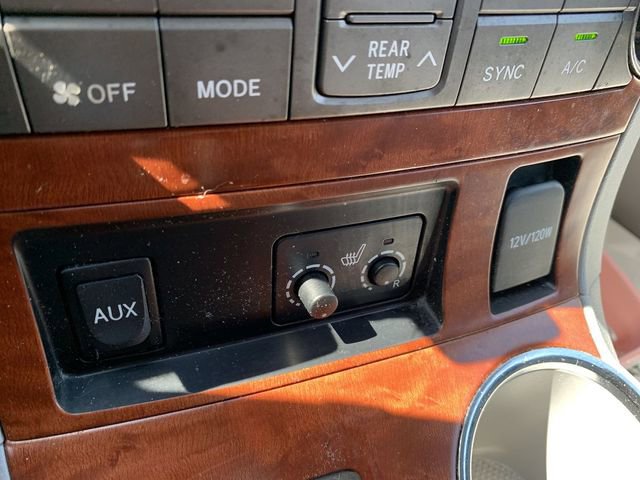 Used 2009 Toyota Highlander Limited image 25