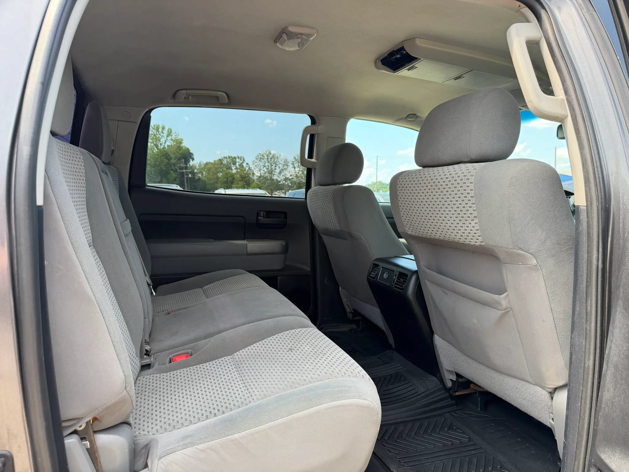 Used 2013 Toyota Tundra 2WD CrewMax w/ Tow Pkg image 19