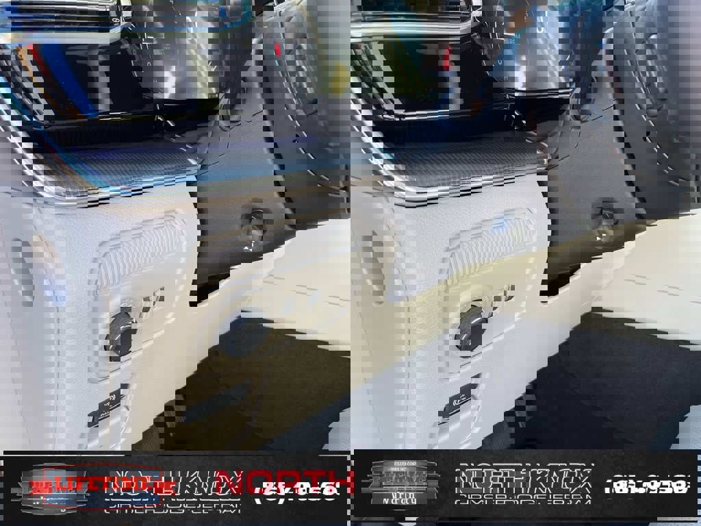 New 2026 Jeep Grand Wagoneer Summit image 7