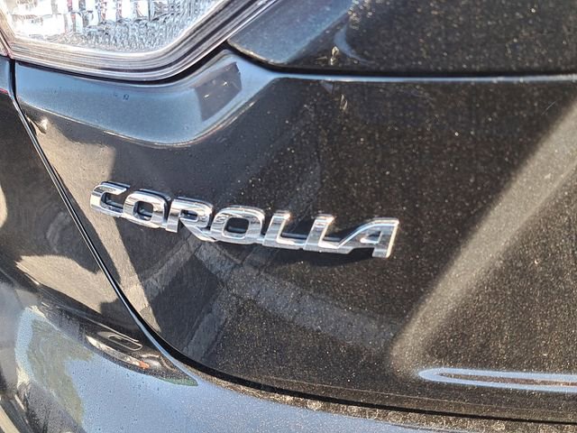 Used 2025 Toyota Corolla LE image 5