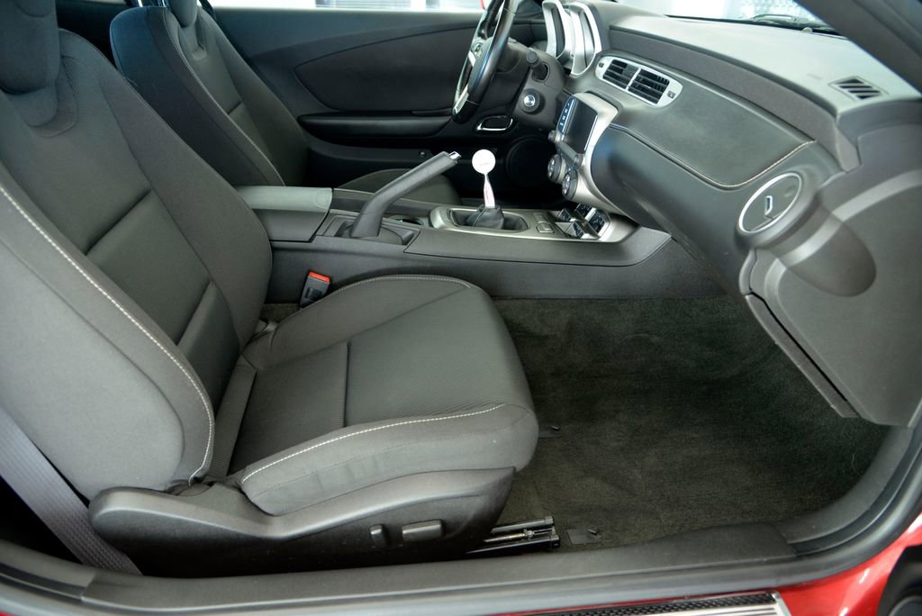 Used 2014 Chevrolet Camaro SS w/ RS Package image 29