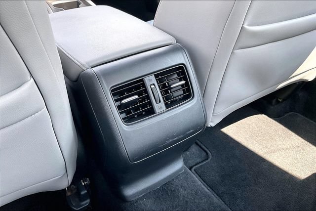 Used 2018 Honda Accord EX-L image 10
