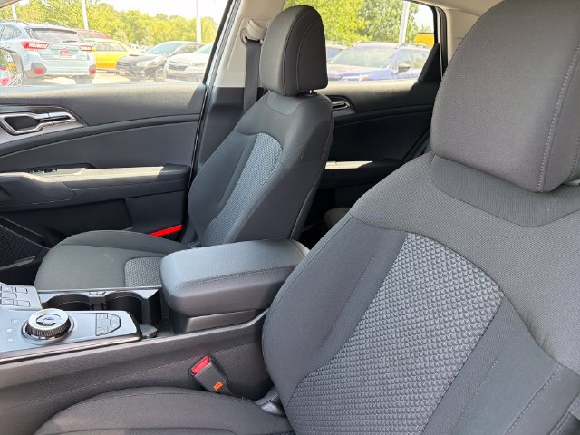 New 2027 Kia Sportage S AWD/4WD image 19