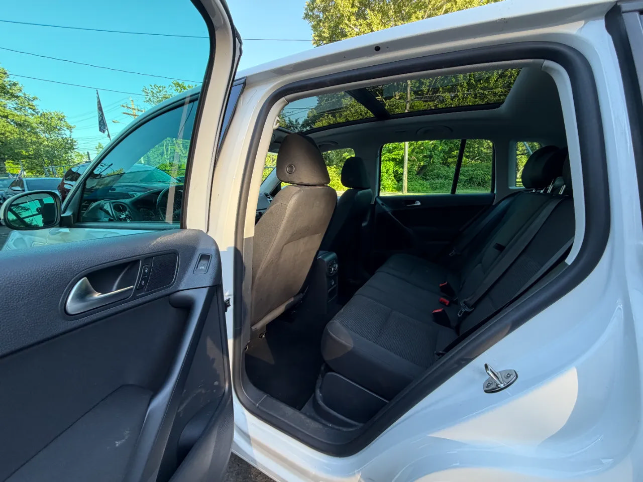 Used 2013 Volkswagen Tiguan S FWD image 24