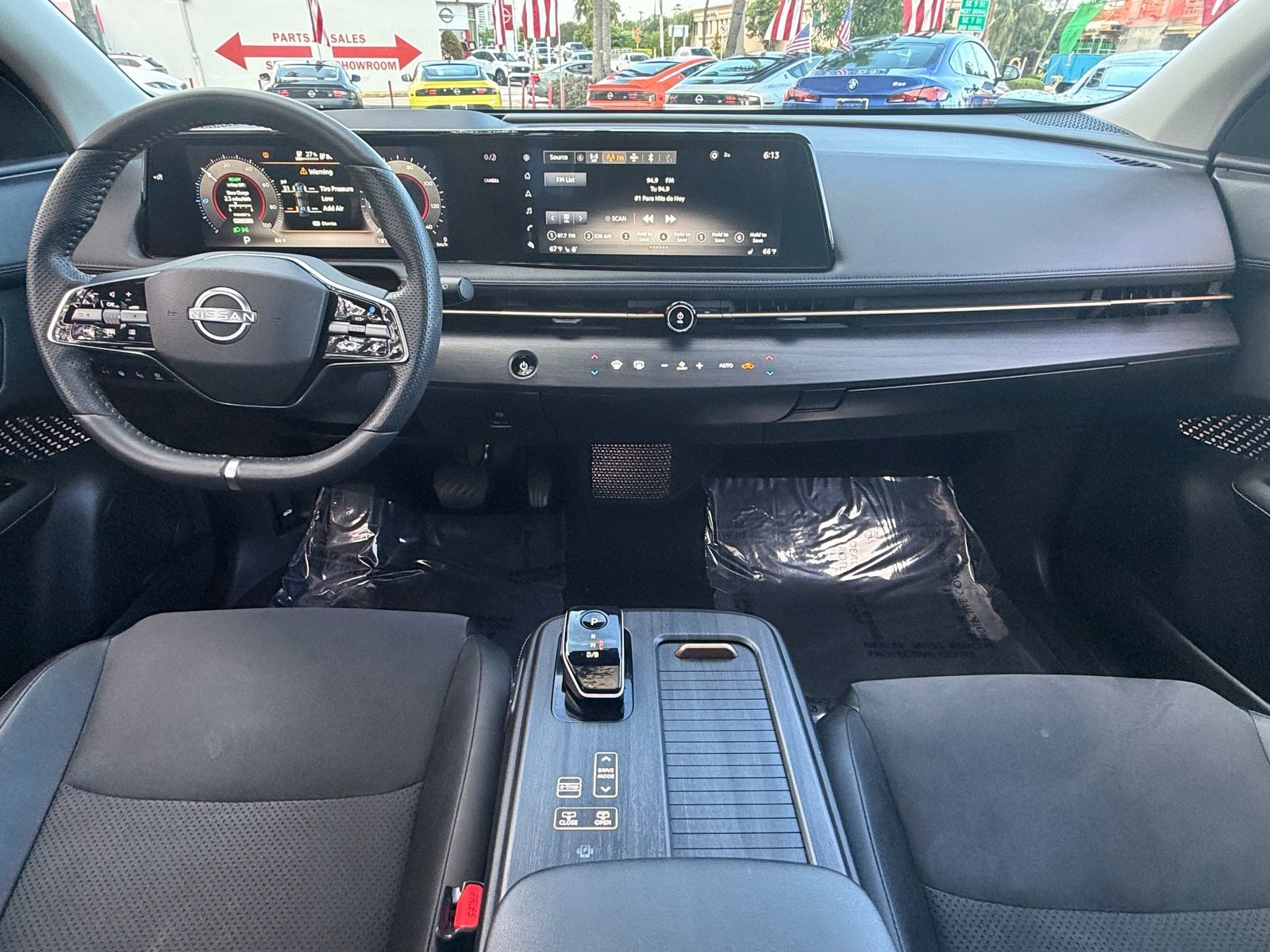 Certified 2024 Nissan Ariya FWD image 14