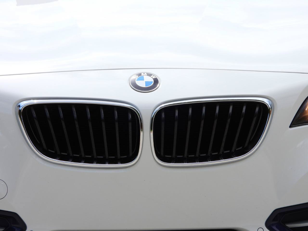 Used 2017 BMW 230i Convertible RWD image 34