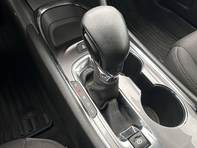 Used 2023 Chevrolet Malibu LT w/ Redline Edition image 15
