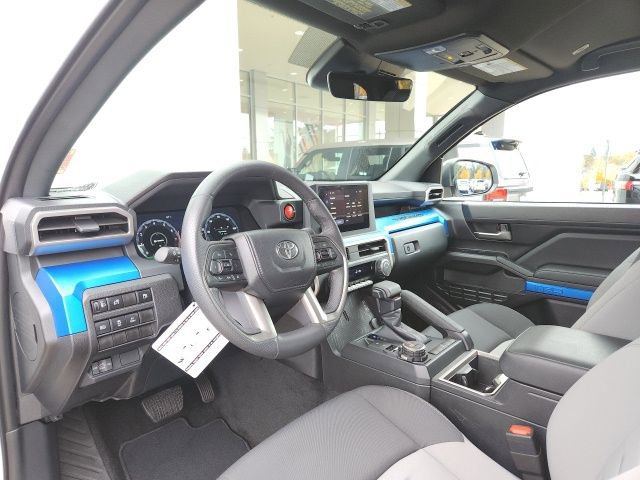 Used 2024 Toyota Tacoma TRD Off-Road image 17