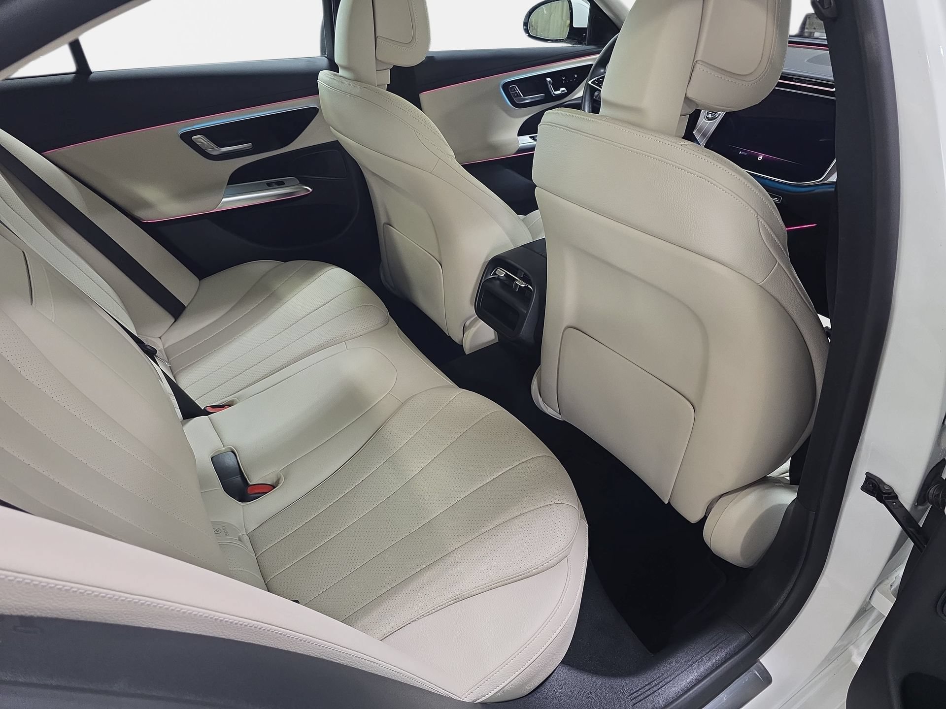 Certified 2025 Mercedes-Benz E 350 Sedan image 11