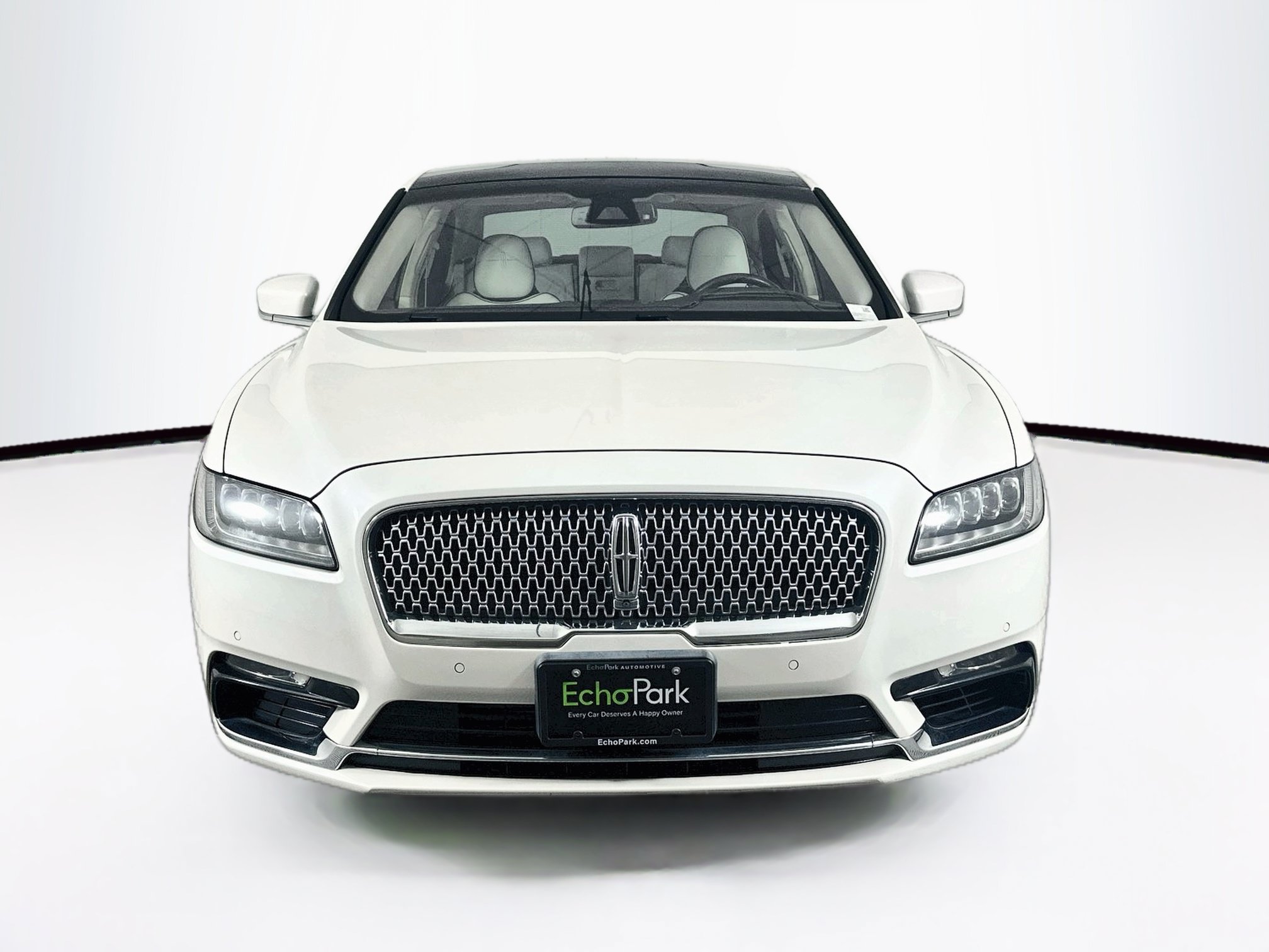 Used 2018 Lincoln Continental Black Label AWD/4WD image 2