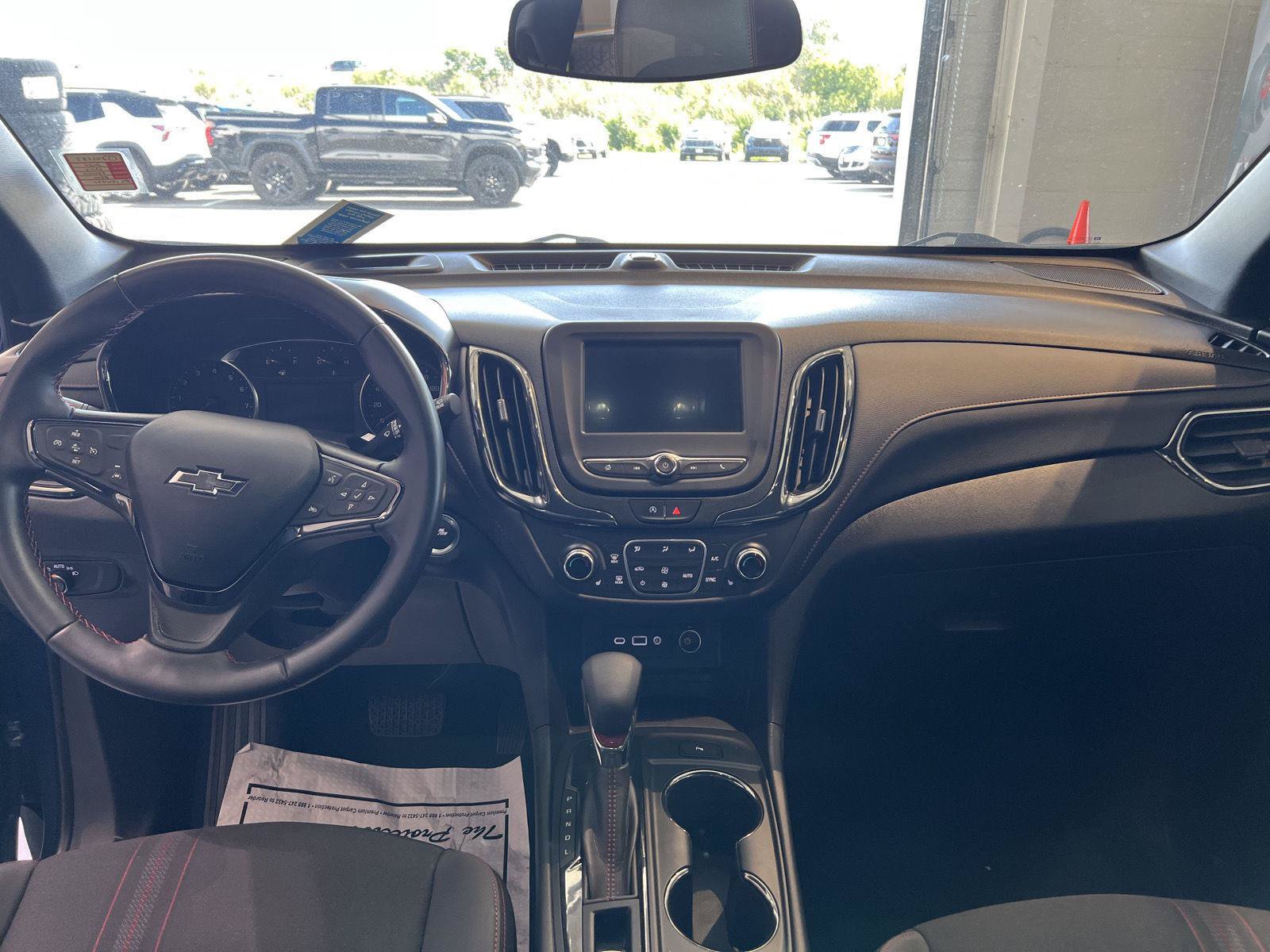 Used 2024 Chevrolet Equinox RS AWD/4WD image 11