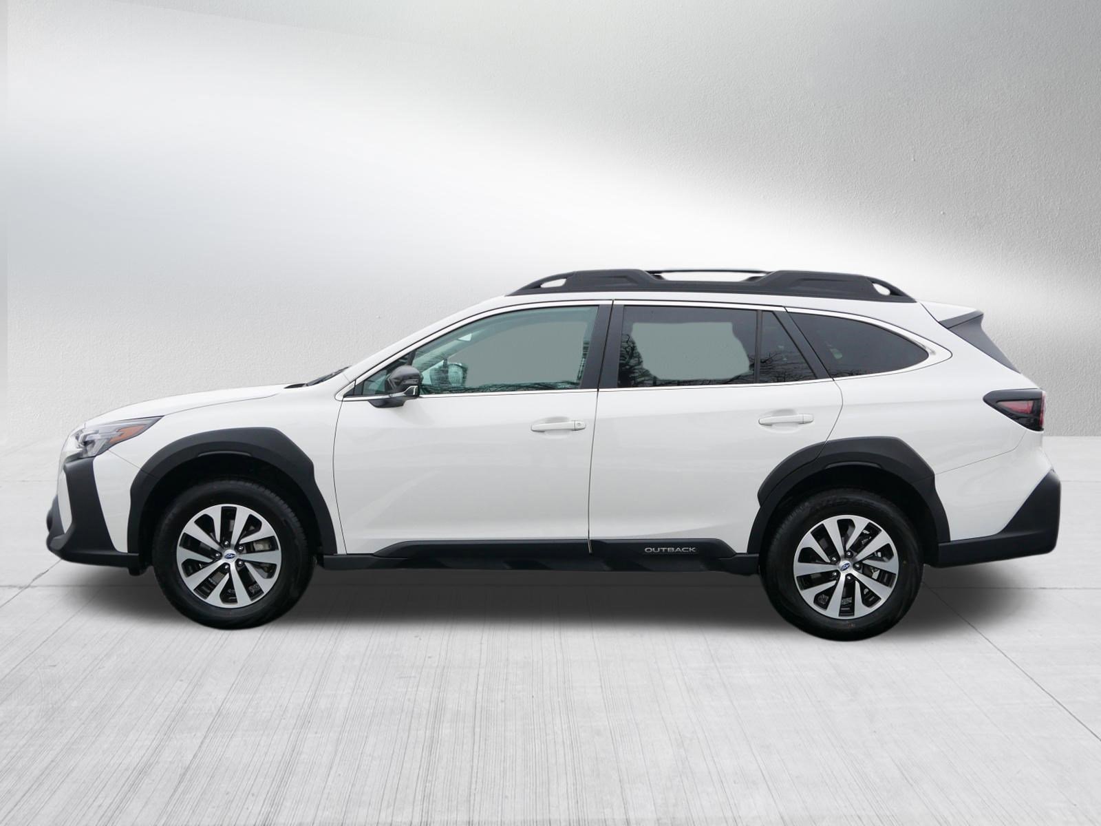 Certified 2025 Subaru Outback Premium w/ Popular Package #1A image 4