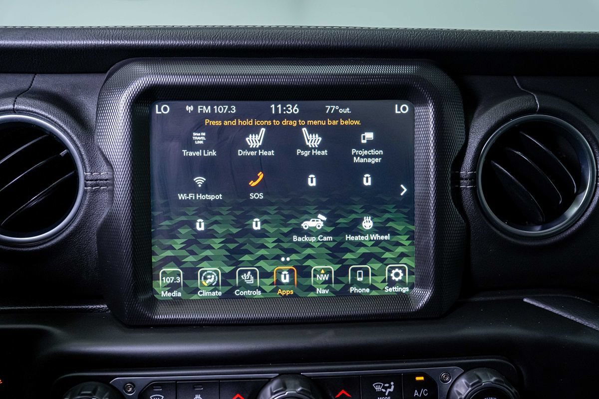 Used 2023 Jeep Wrangler Unlimited Sahara w/ Cold Weather Group AWD/4WD image 26