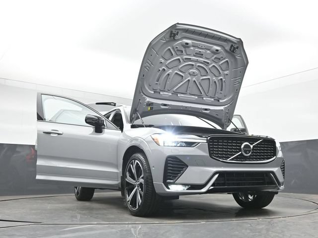 Used 2025 Volvo XC60 B5 Ultra w/ Protection Package Premier AWD/4WD image 57