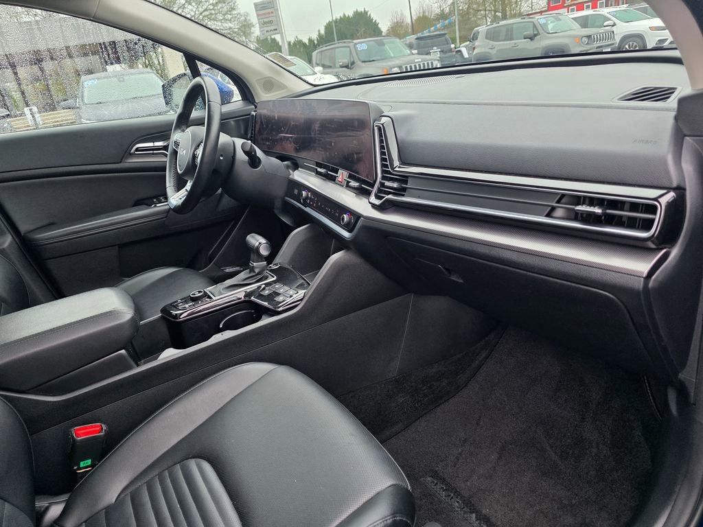 Used 2023 Kia Sportage SX image 24