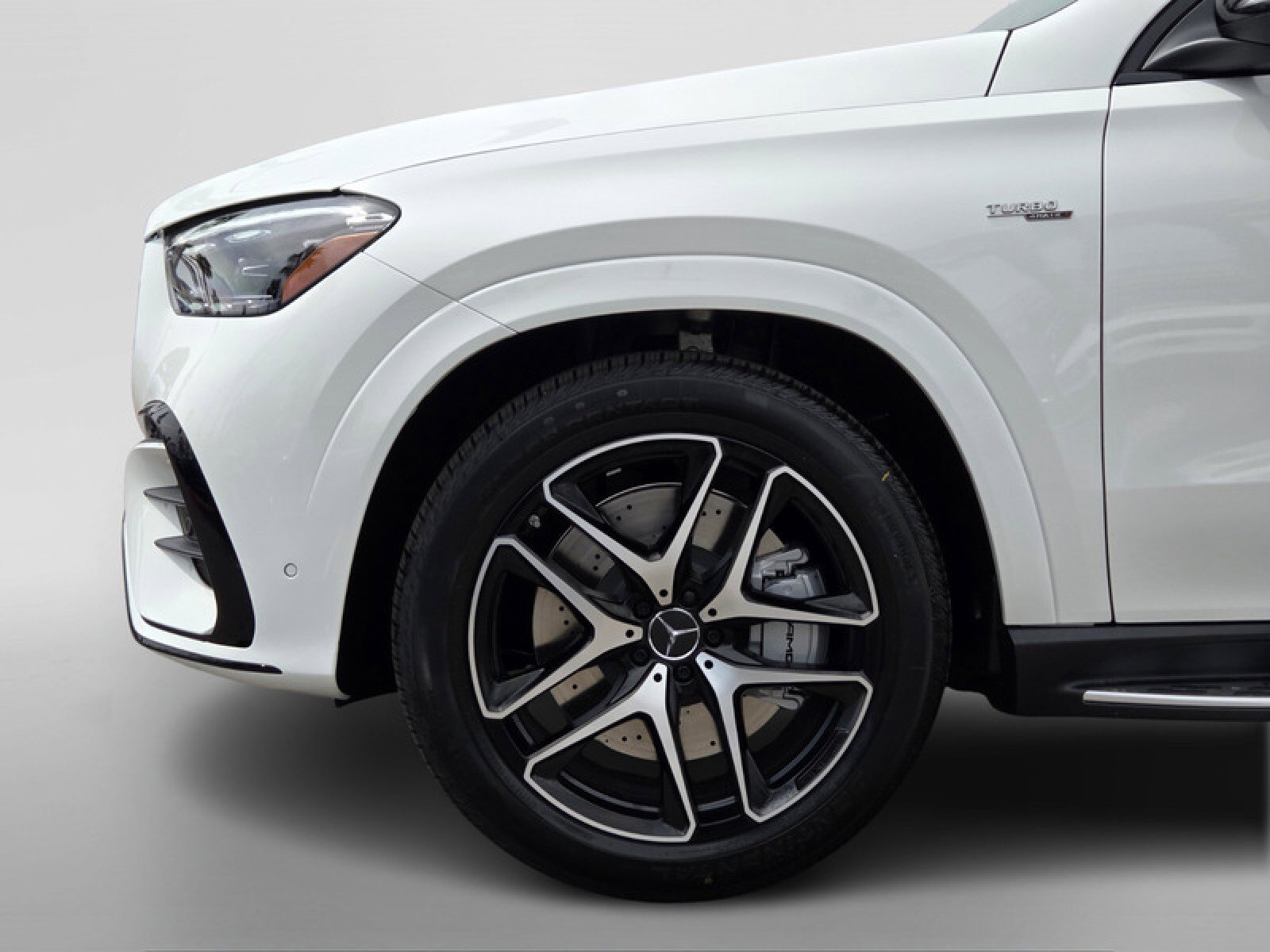 New 2026 Mercedes-Benz GLE 53 AMG 4MATIC Coupe image 10