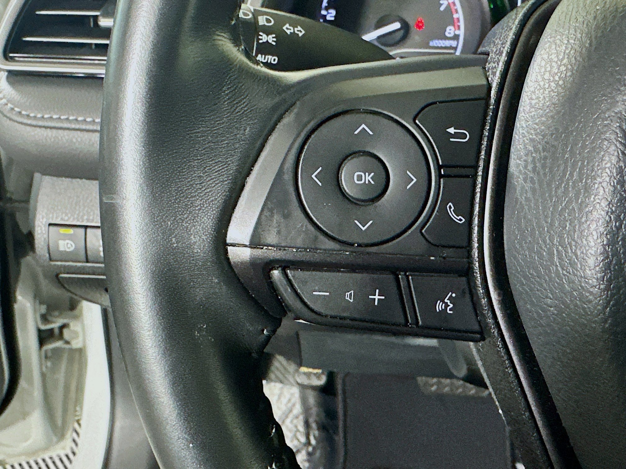 Certified 2023 Toyota Camry SE w/ Convenience Package FWD image 16