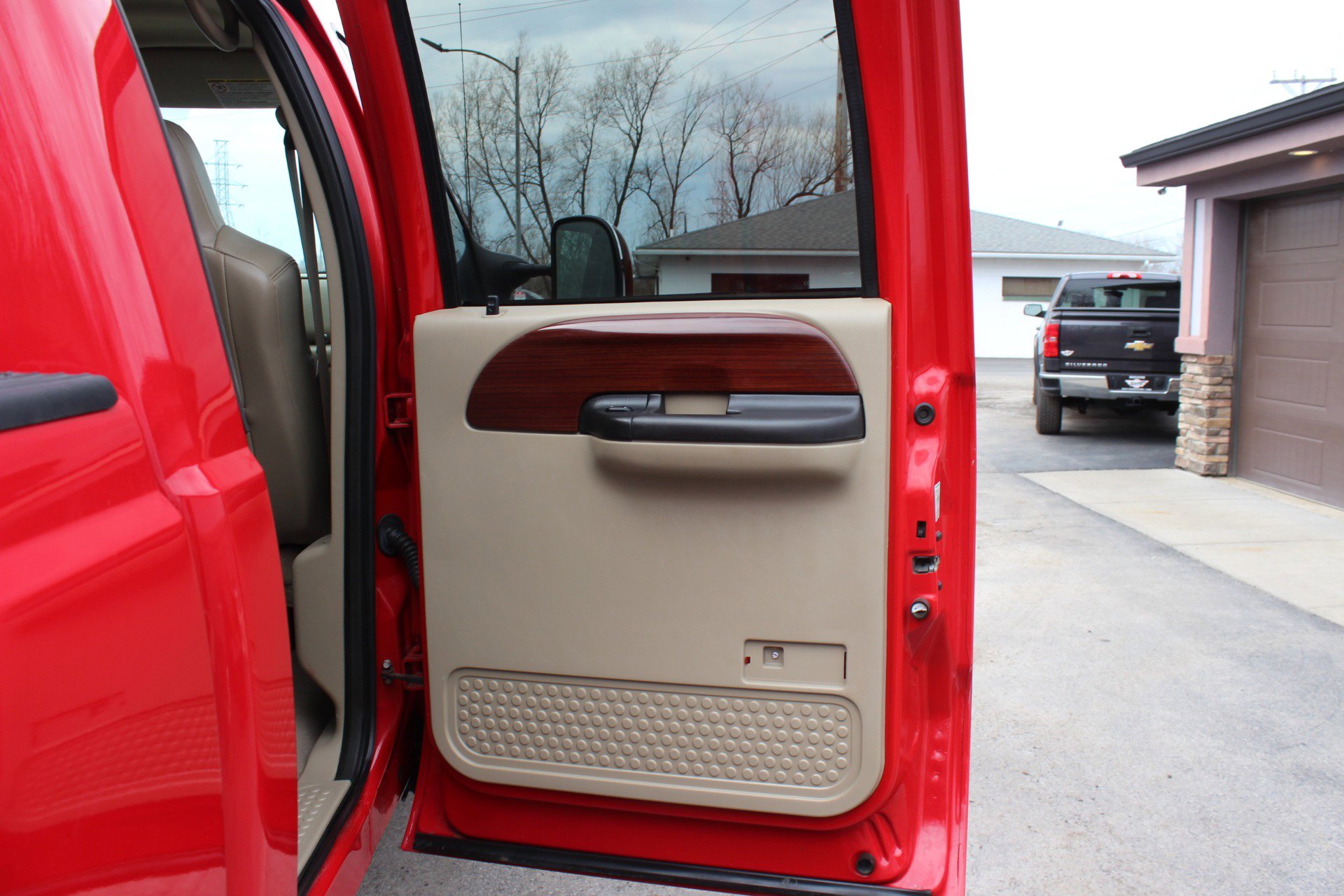 Used 2006 Ford F250 Lariat image 37