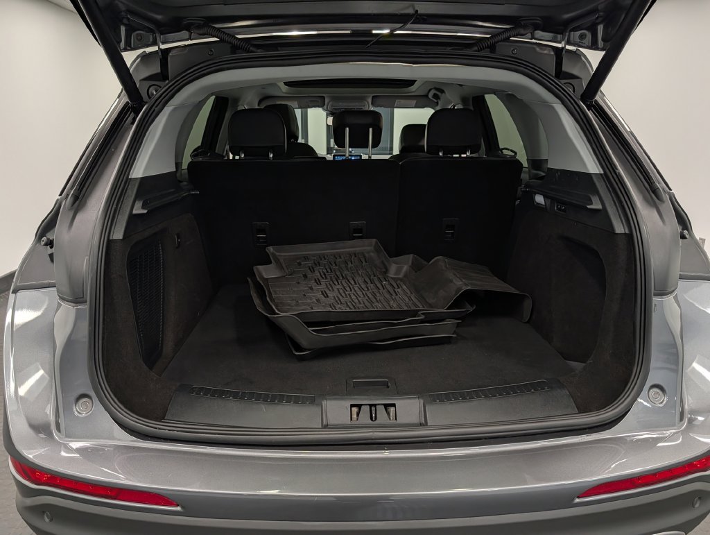 Certified 2022 Lincoln Corsair AWD w/ Premium Package image 28