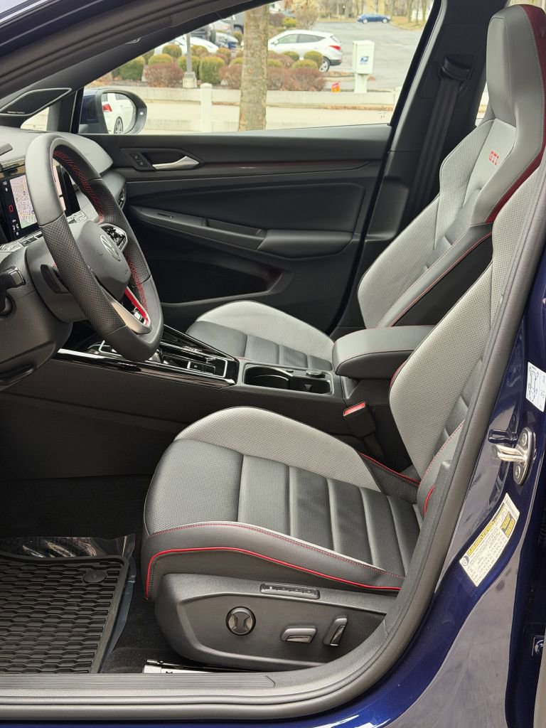 Used 2024 Volkswagen GTI SE w/ SE Leather Seats Package image 22