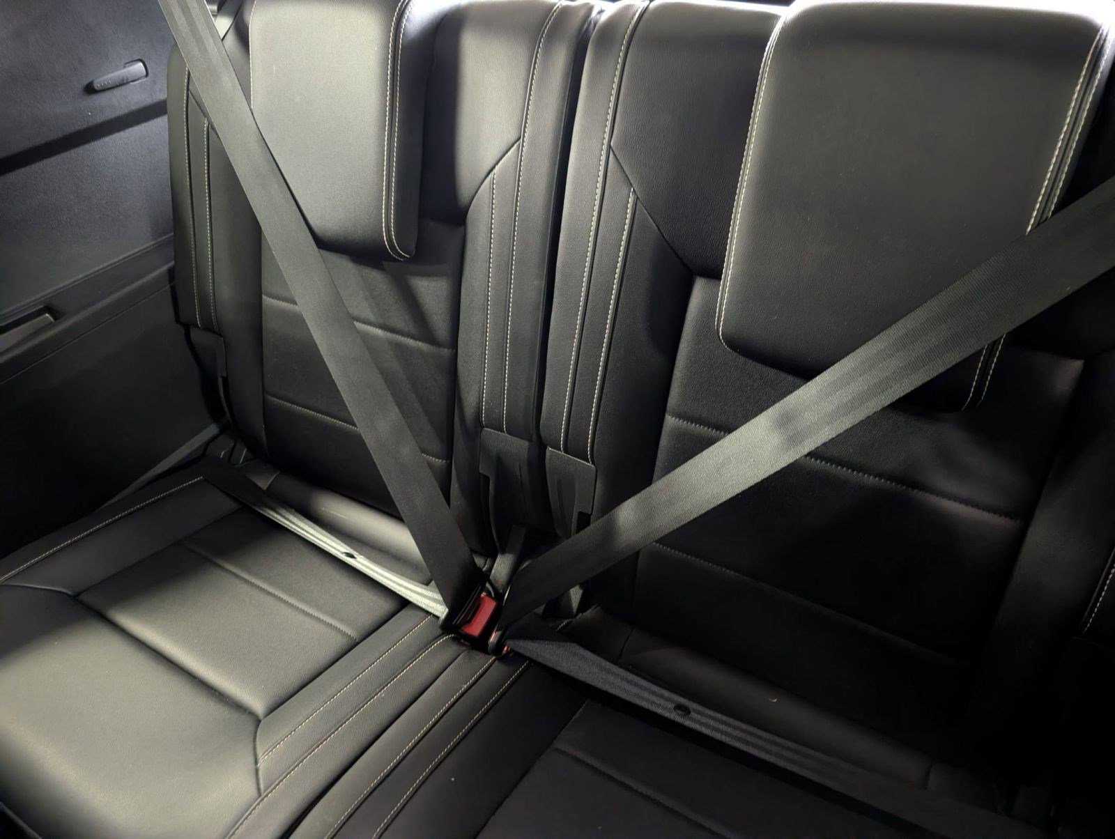 Used 2022 Volkswagen Atlas SE w/ Black Wheel Package image 26