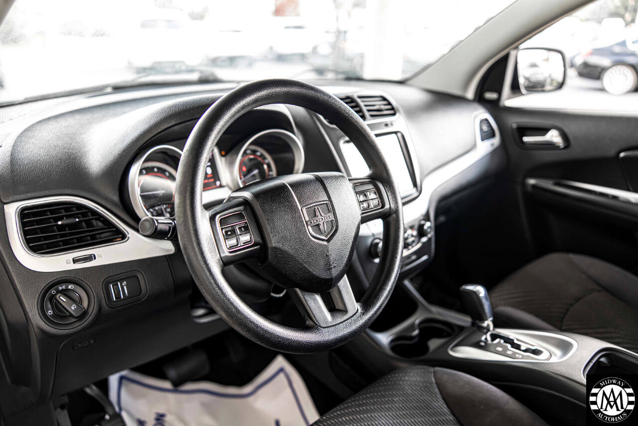 Used 2012 Dodge Journey SXT w/ Sound Group image 19