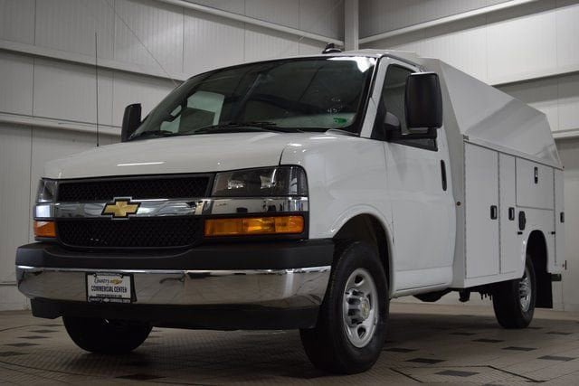 New 2025 Chevrolet Express 3500 w/ Power Convenience Package RWD image 3