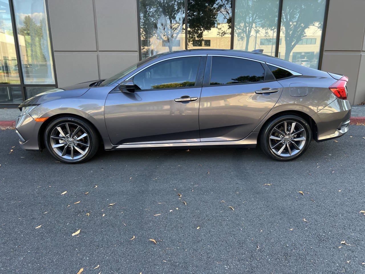 Used 2020 Honda Civic EX image 6