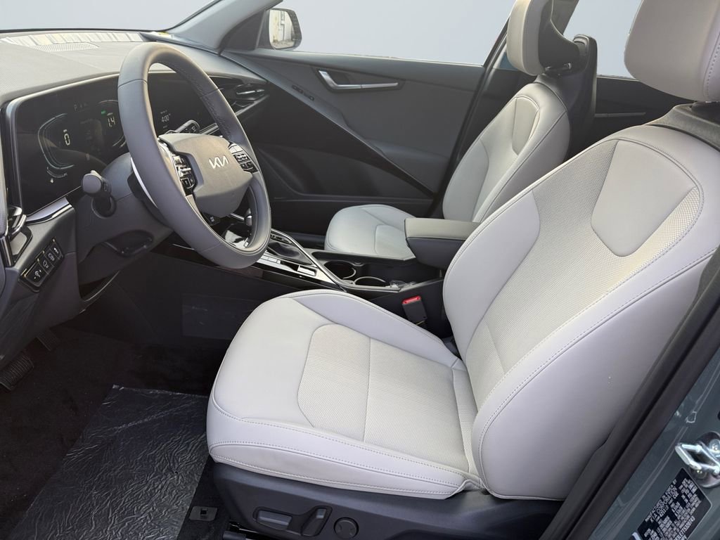 New 2026 Kia Niro EX image 9