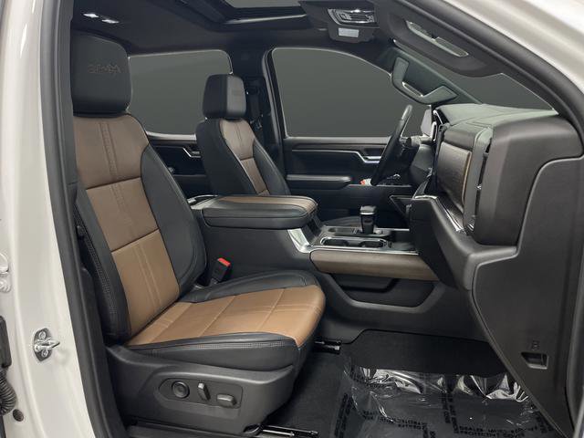 Certified 2025 Chevrolet Silverado 1500 High Country image 33