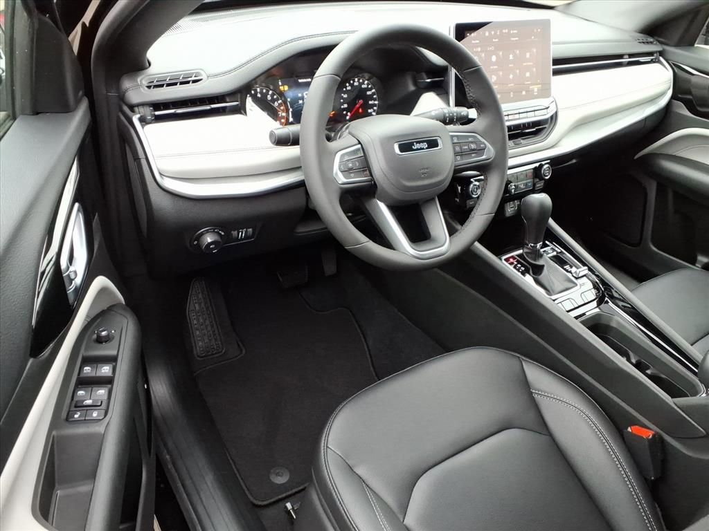 New 2026 Jeep Compass Limited image 15