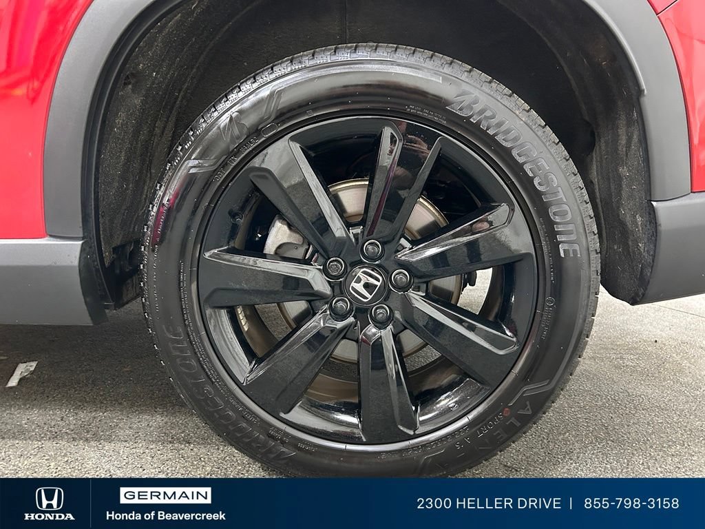 Certified 2025 Honda Pilot Black Edition image 14