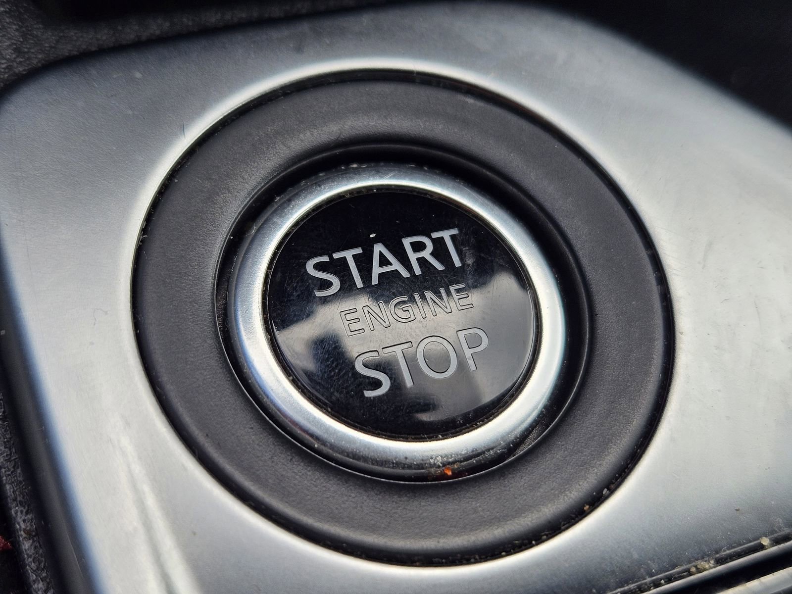 Used 2024 Nissan Sentra SV FWD image 21