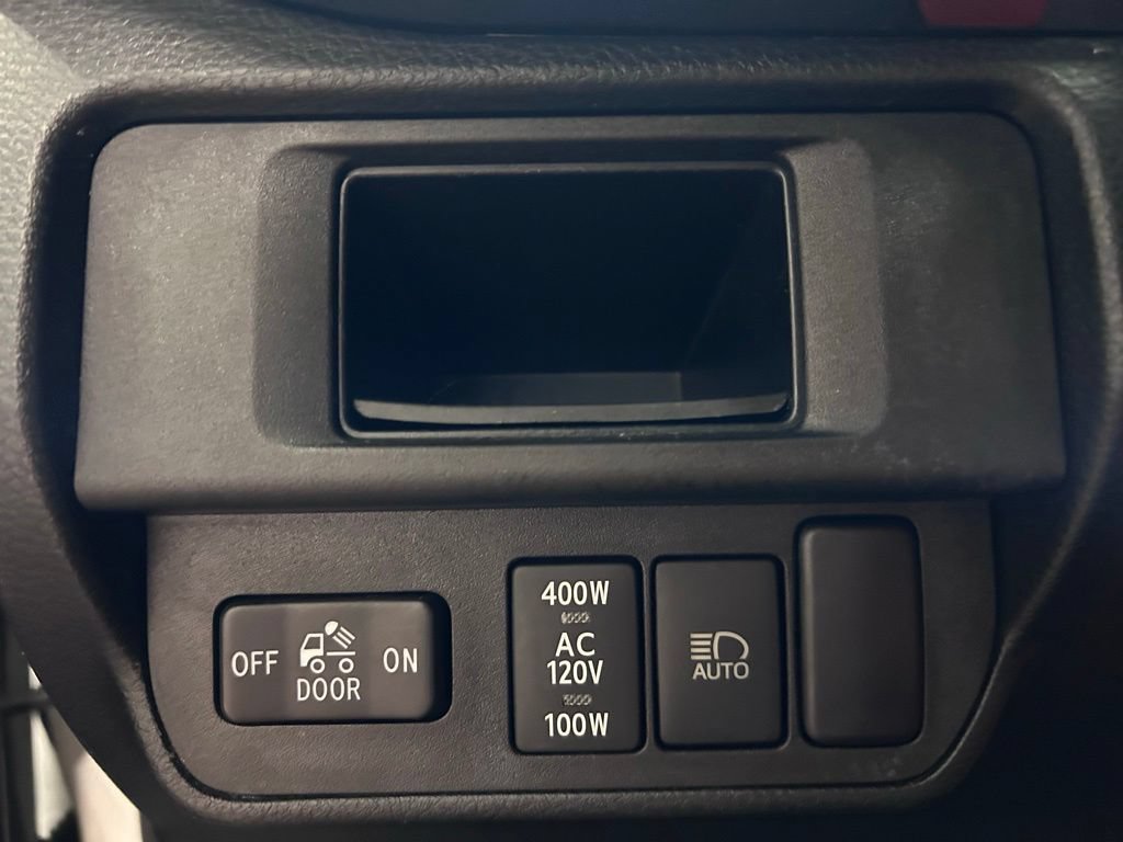 Used 2019 Toyota Tacoma TRD Sport RWD image 7