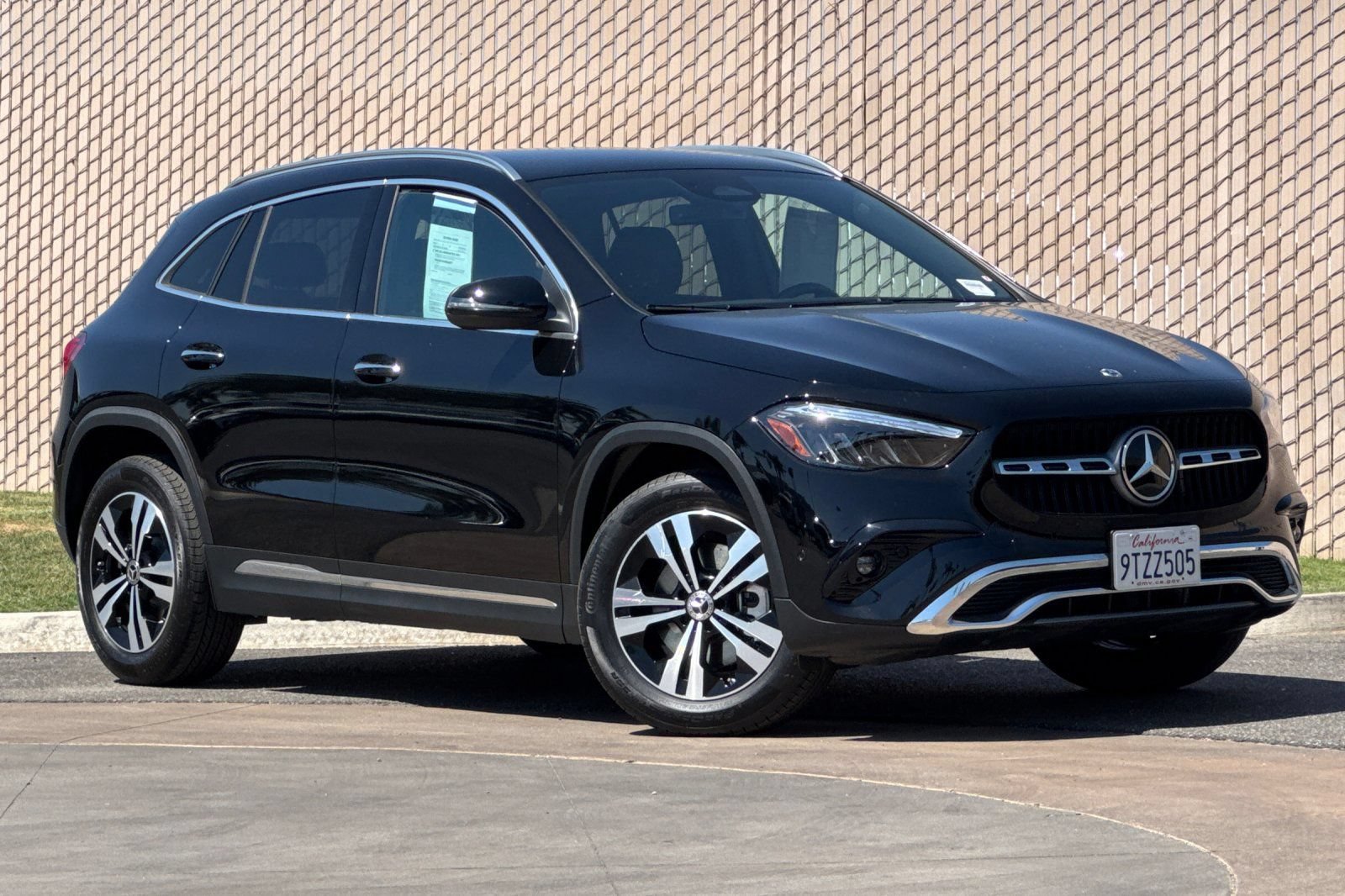 Used 2025 Mercedes-Benz GLA 250 video 2