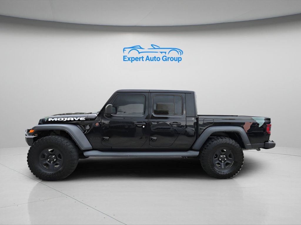 Used 2022 Jeep Gladiator Sport AWD/4WD image 2
