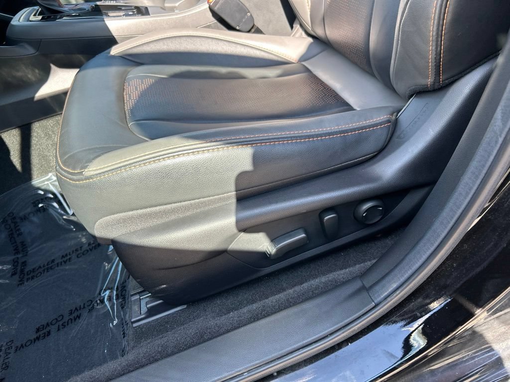 Certified 2025 Subaru Crosstrek 2.5i Limited w/ Crosstrek Mirror Package AWD/4WD image 18