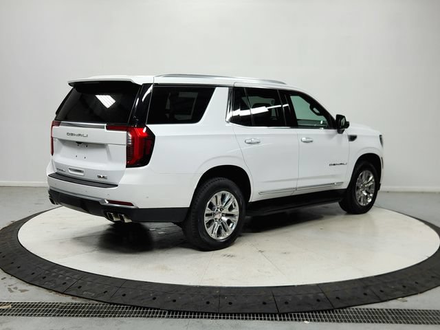 Used 2025 GMC Yukon Denali RWD image 8