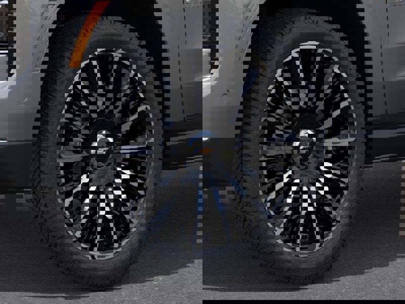 New 2026 Chevrolet Suburban High Country image 9