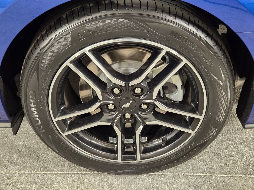 Used 2022 Ford Mustang GT Premium RWD image 13