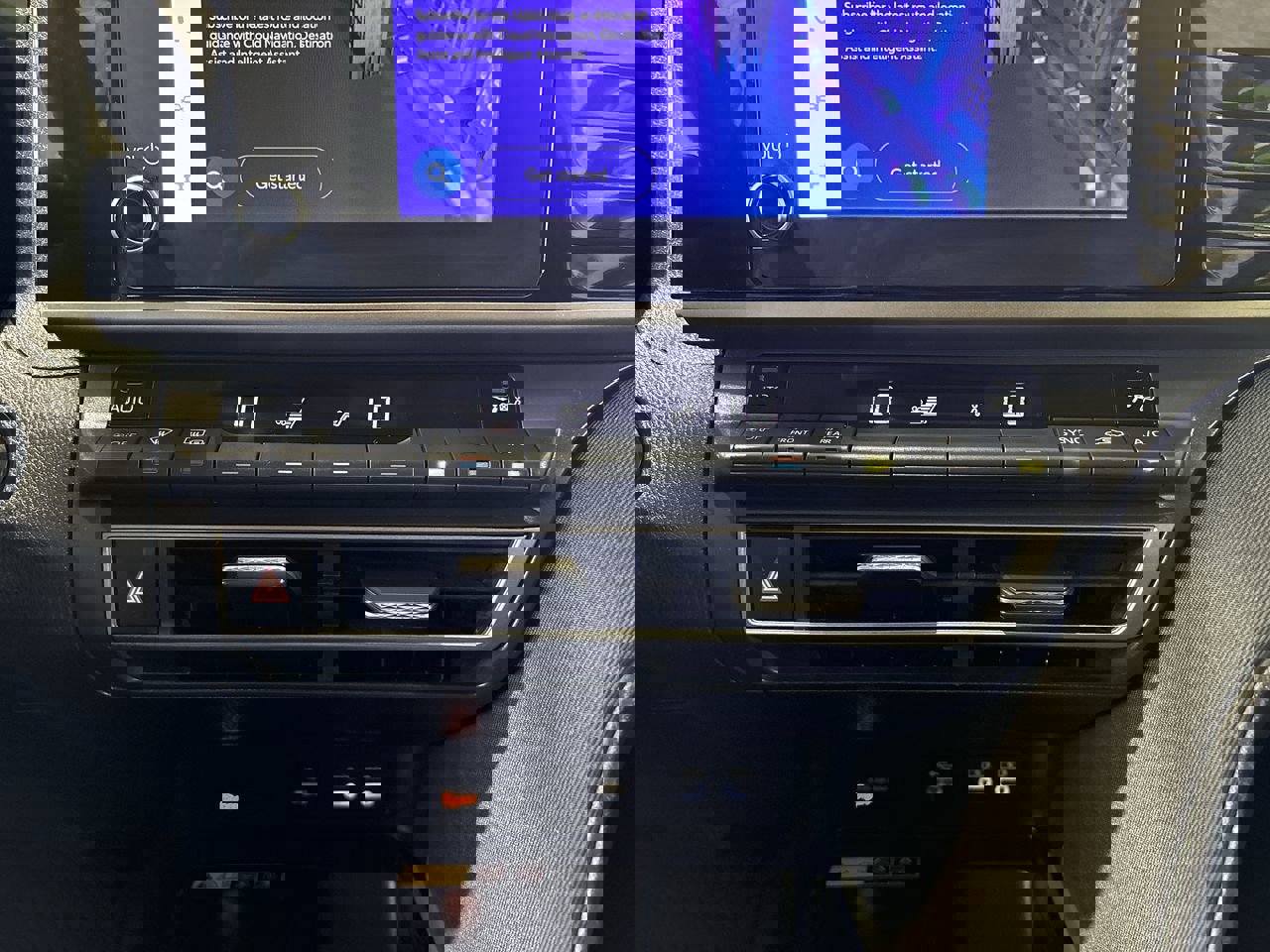 Used 2025 Toyota Camry LE image 20