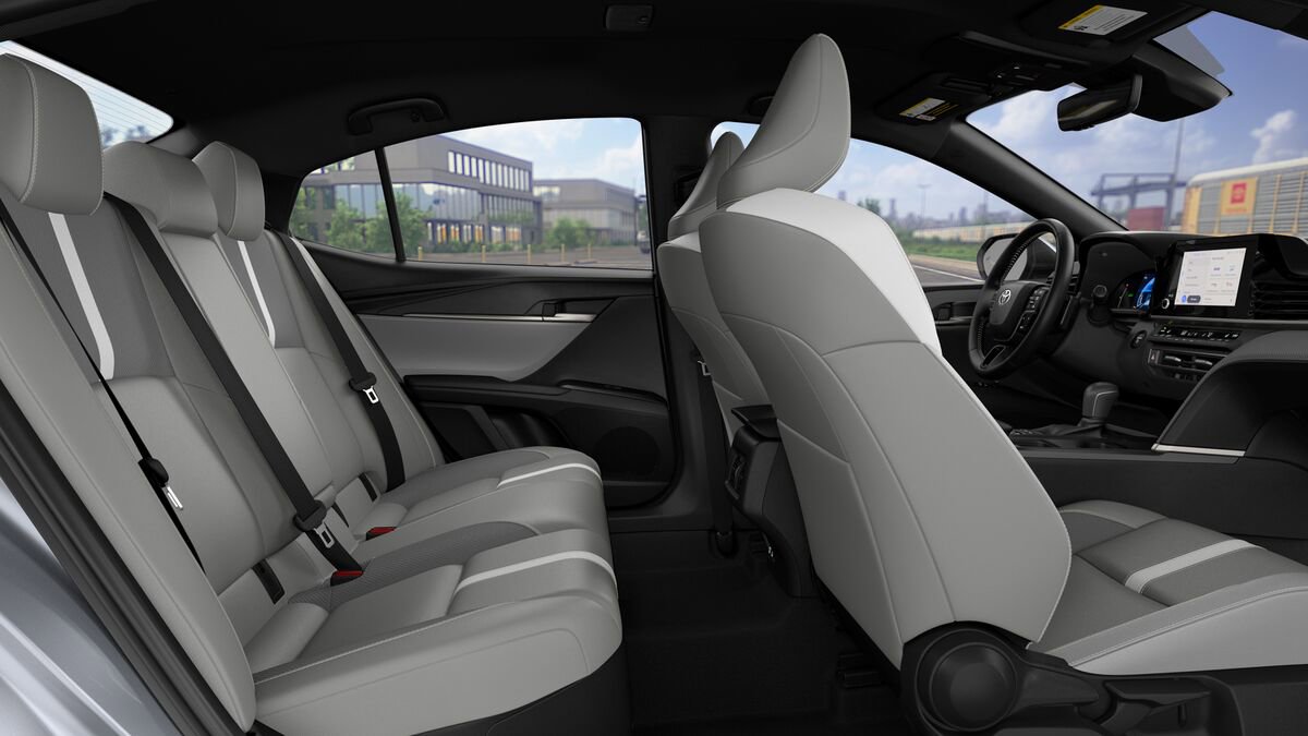 New 2026 Toyota Camry SE image 21