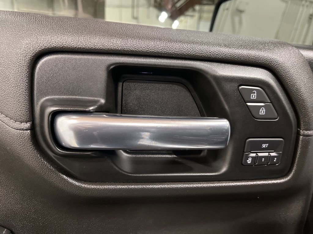 Certified 2019 Chevrolet Silverado 1500 LTZ w/ LTZ Plus Package image 12