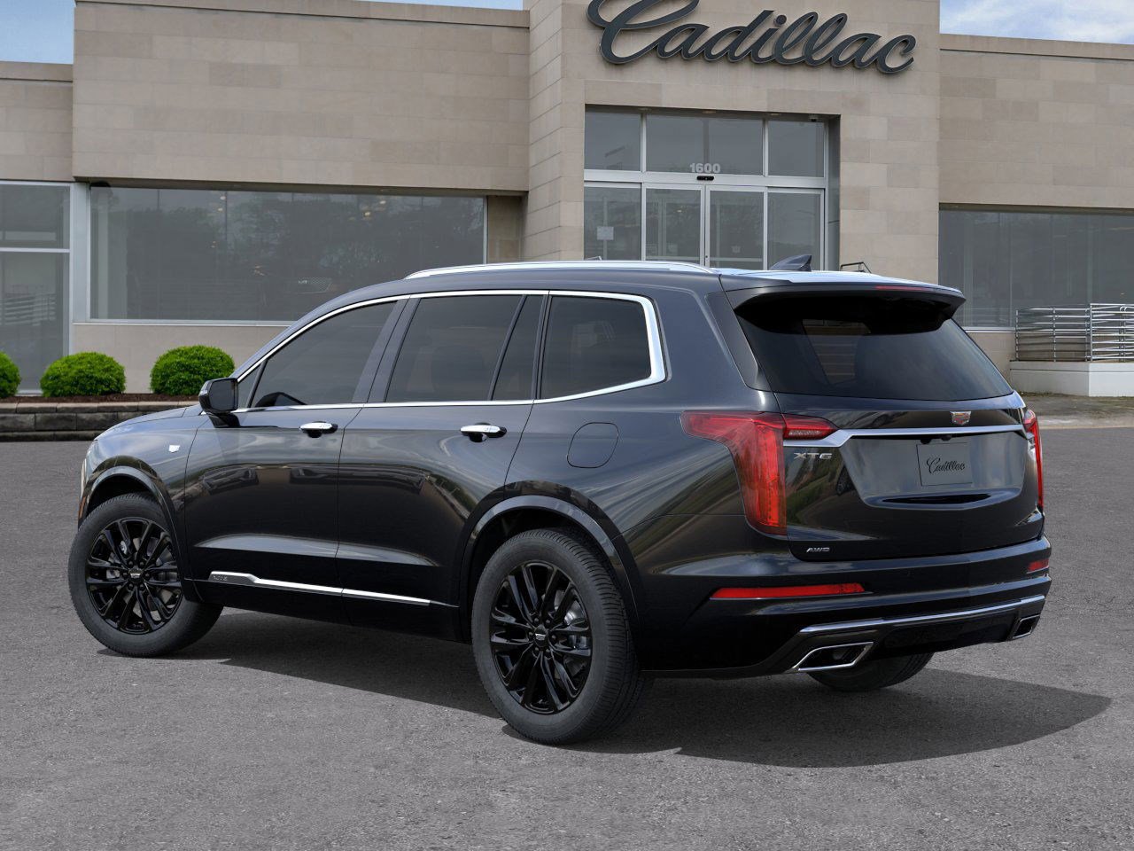 New 2025 Cadillac XT6 Luxury image 3