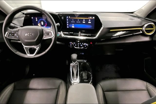 Used 2025 Chevrolet Trax ACTIV w/ Driver Confidence Package FWD image 18