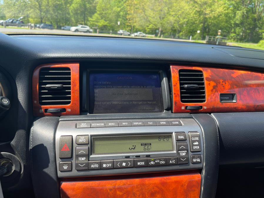 Used 2002 Lexus SC 430 Convertible image 26